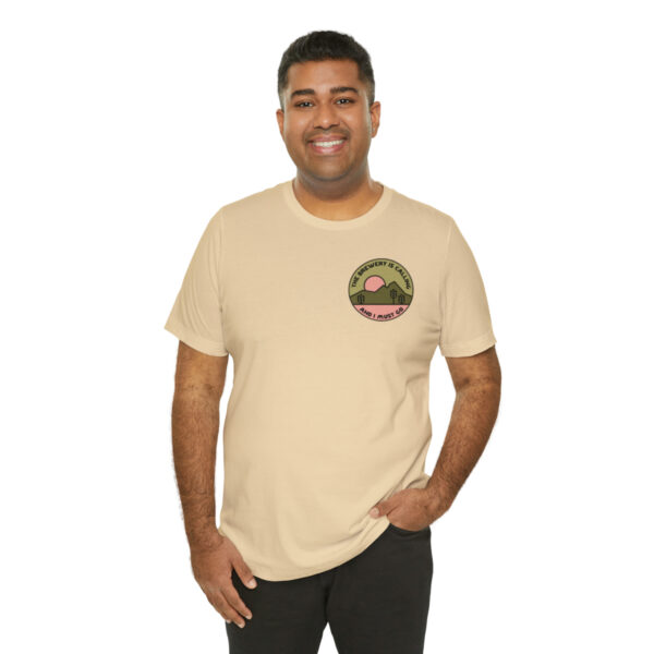 Elizabeth Brewing The Brewery Is Calling Men's T-shirt - Image 8